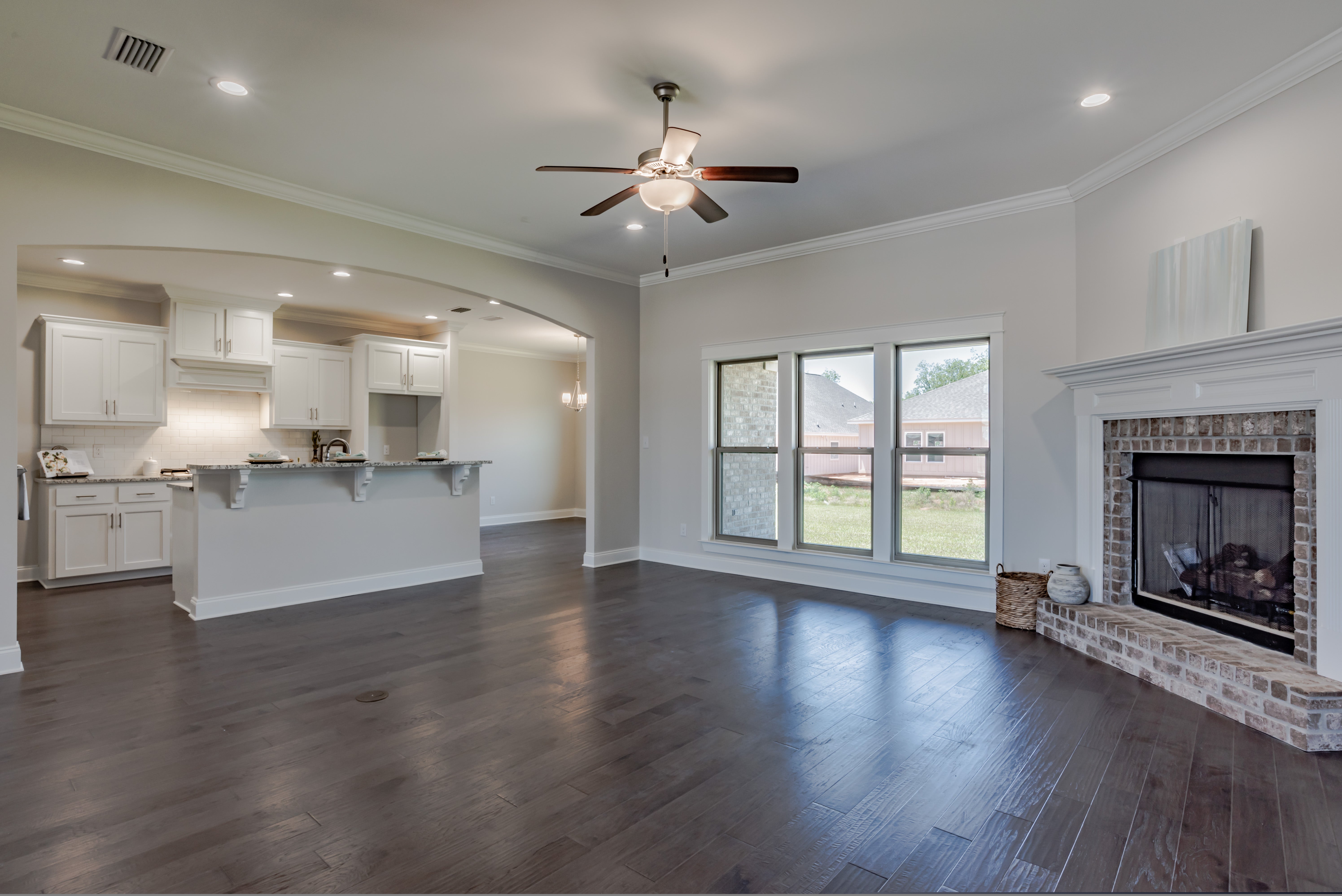 4br New Home in Cantonment, FL